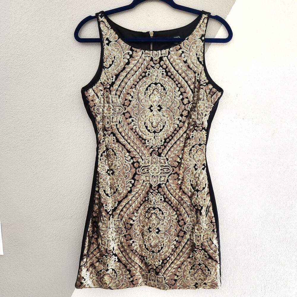 XOXO Sequin Sheath Dress 5/6